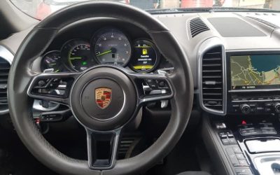 AB-REPROG-83-Frejus-ventes-location-voiture